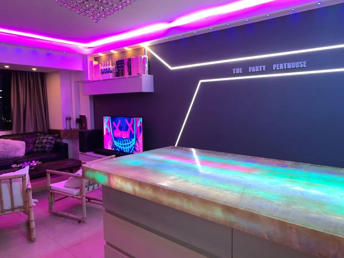 Penthouse Complex Apartment Bucureşti