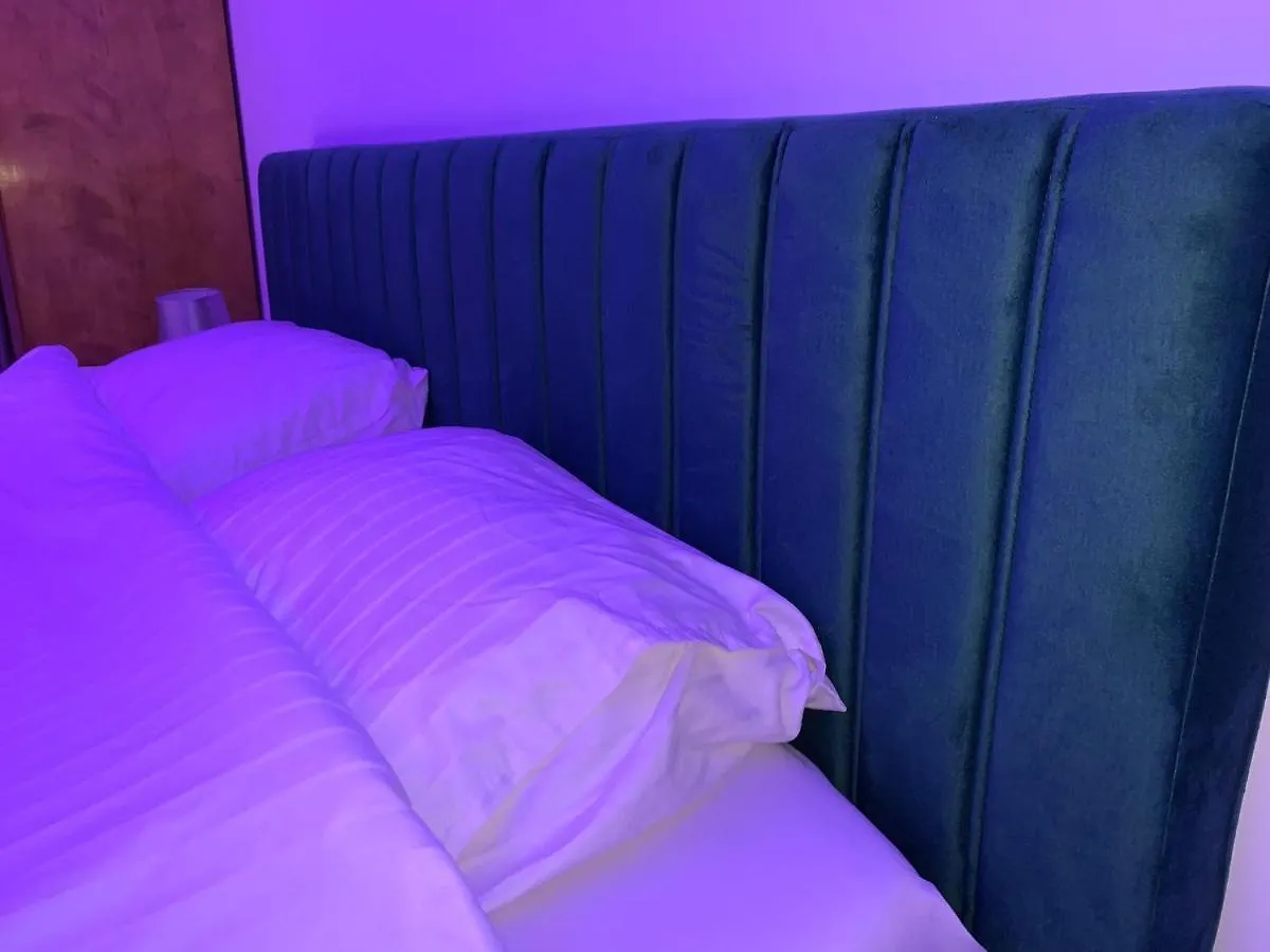 Penthouse Complex Apartment Bucureşti