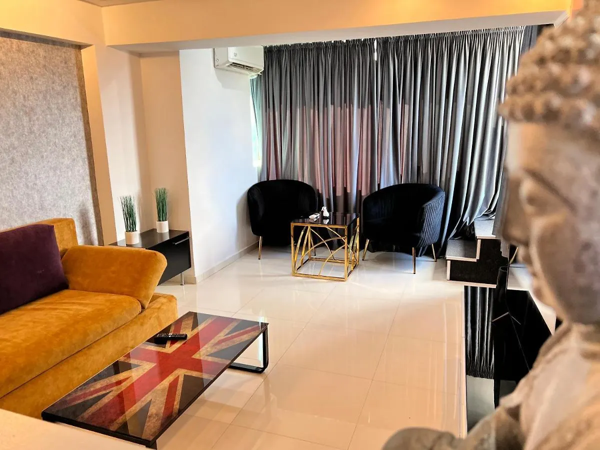 Penthouse Complex Apartment Bucureşti România