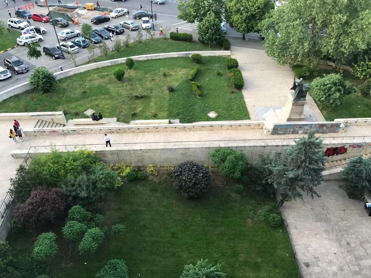 Penthouse Complex Apartment Bucureşti