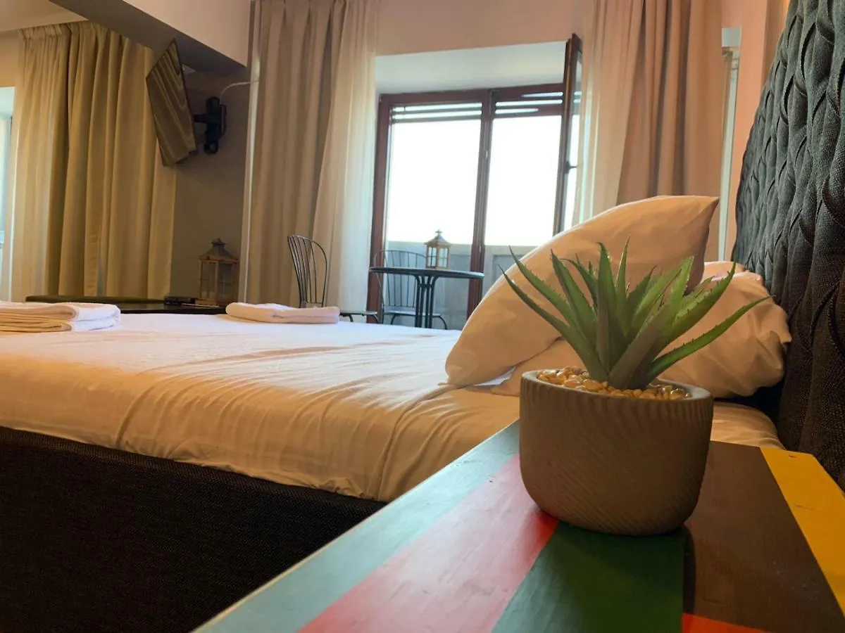 Penthouse Complex Apartment Bucureşti România