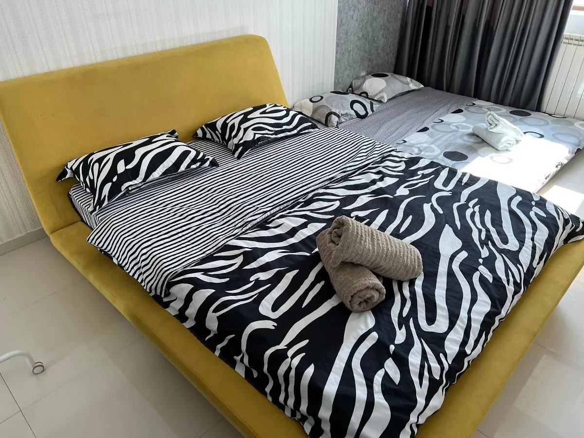 Penthouse Complex 5 Apartments Бухарест