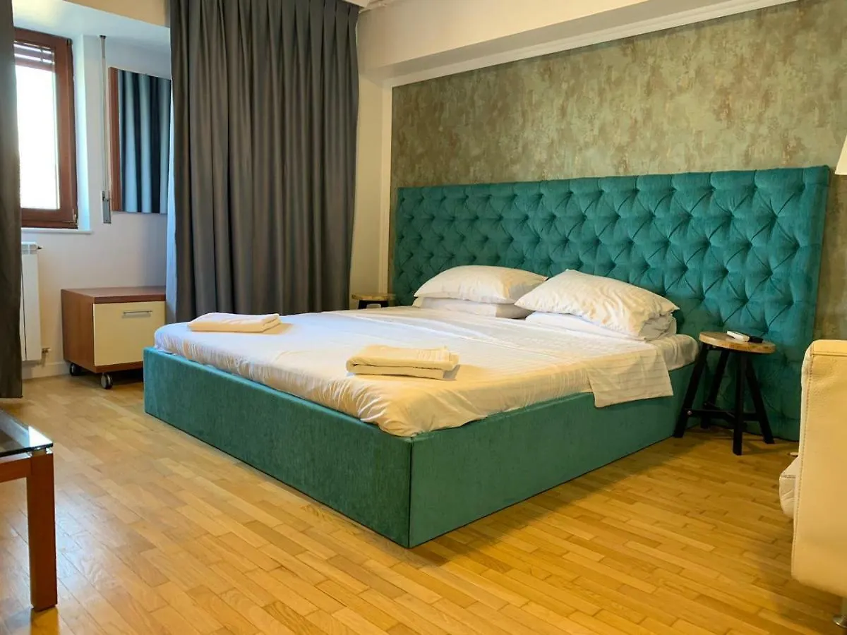 בוקרשט Penthouse Complex 5 Apartments רומניה