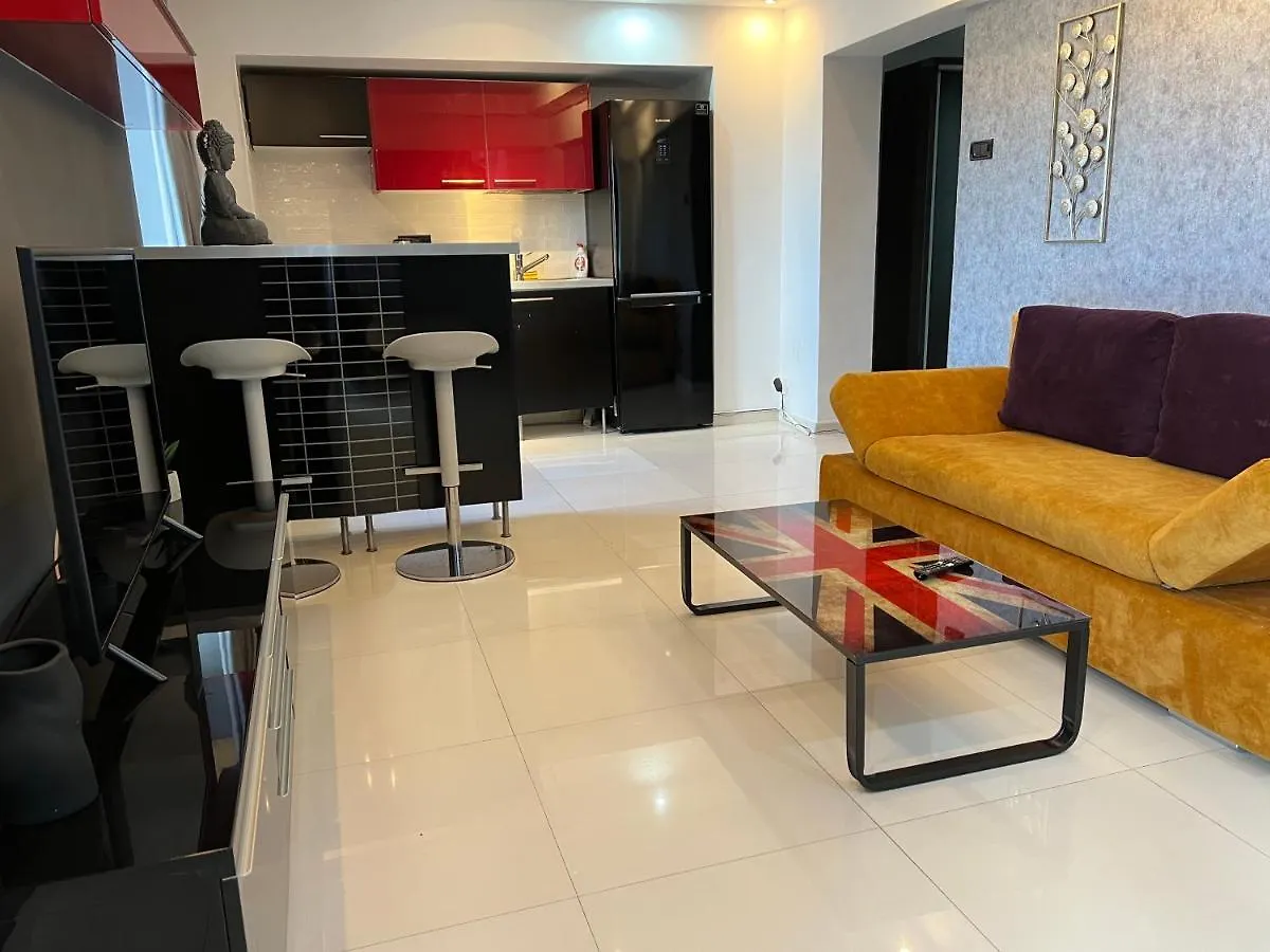 Penthouse Complex 5 Apartments ブカレスト ルーマニア